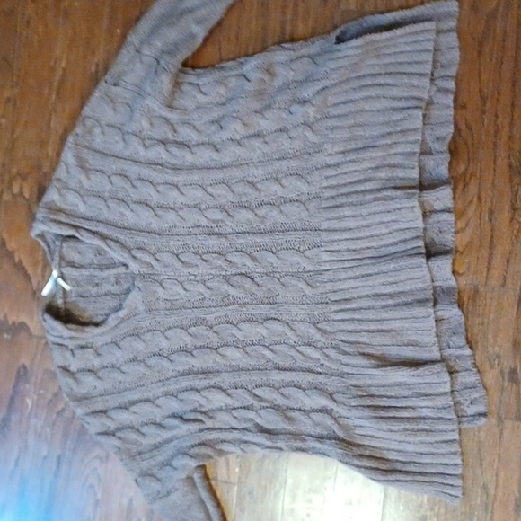 Free People oversized v-neck cable chunky knit sweater side split hem high low - Picture 12 of 16